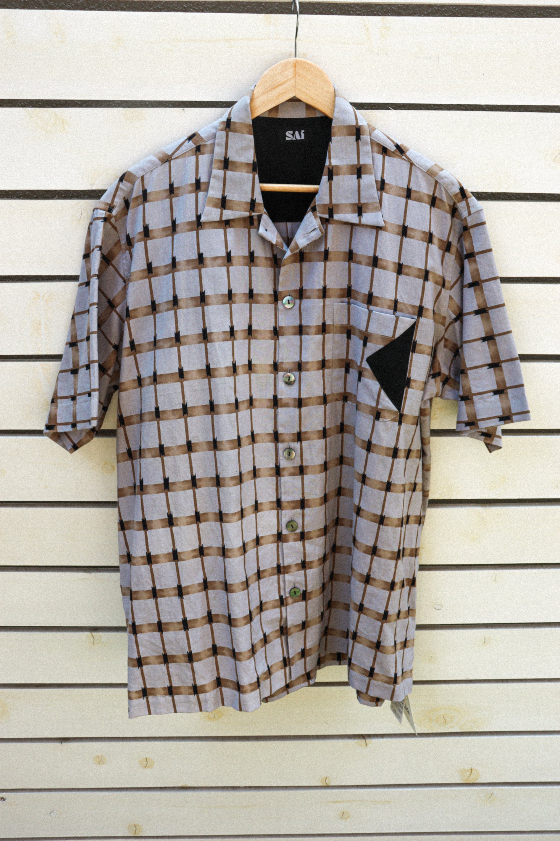 Beige gray Yukata shirts(Black pocket)